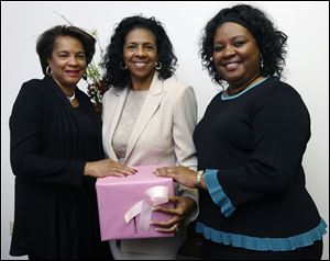 Menthal Bowden, left, Deborah Barnett, and Dianne Virgil at a benefit for Race for the Cure.