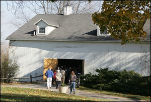 CTY haroun02p  About 60 people who attend the unveiling enter the barn used as a hiding place. The Sylvania Area Historical Society and Ohio Historical Society unveil a new historical marker to recognize the role of the Harroun Family and the Harroun Barn in the Underground Railroad in Sylvania, Ohio on November 1, 2009.  The Blade/Jetta Fraser