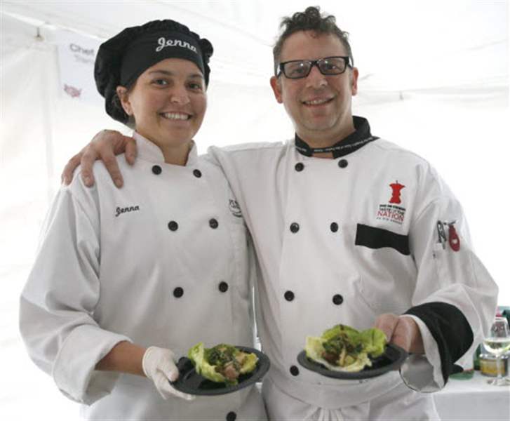 Celebrity-chefs-local-restaurants-cook-up-delicious-fund-raiser-2