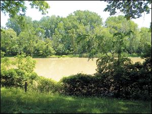 This River Road home offers a beautiful view of the Maumee River. Situated on a quiet, secluded lot, it will be offered at auction later this month. Come and preview it this weekend!