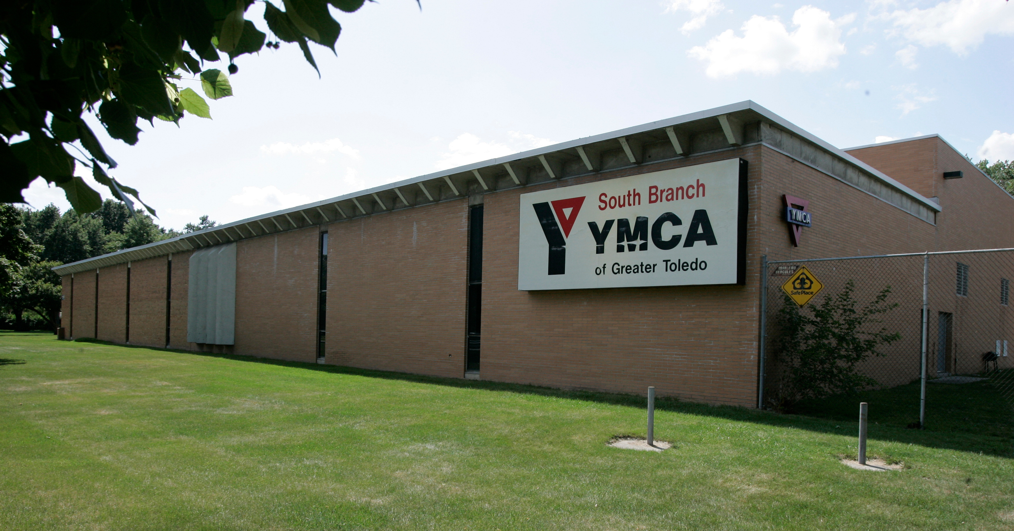 S. Toledo YMCA site to green space The Blade