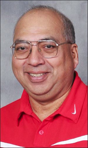 Gil Guerrero will be in his third stint as coach of Start's boys basketball team.