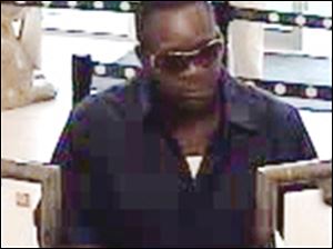 Bank photo of robbery suspect.