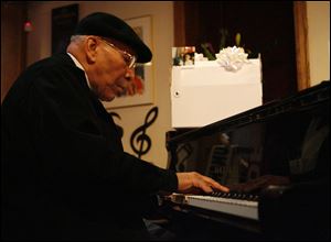 Jazz pianist Claude Black performs at Murphy's Place Friday and Saturday and at Hill Street Blues Cafe on Sunday.