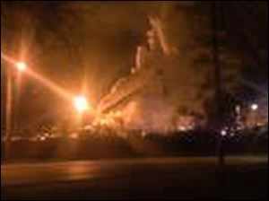 The Sunoco refinery in Oregon conducts an excess burnoff Monday morning.