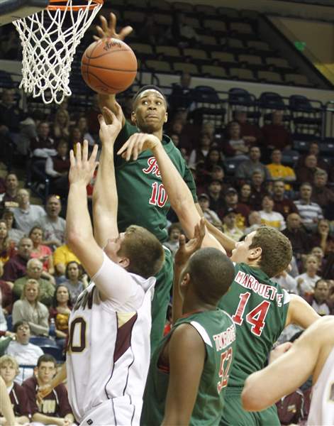 dareon-jones-blocks-shot