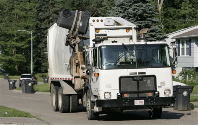 trash-truck-march-25.jpg