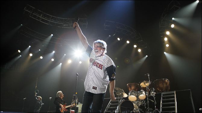 Bob Seger and the Silver Bullet Band play Huntington Center March 26 to kick off his 2011 tour.