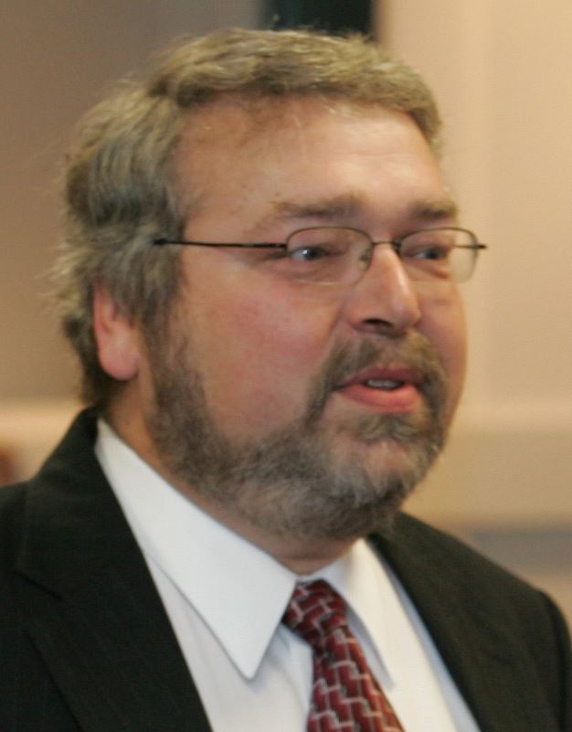 Maumee council votes to file ethical allegations with state over mayor