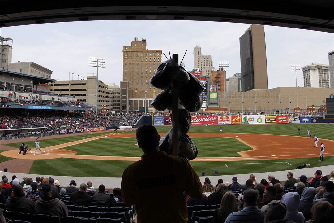 Fans-Mud-Hens-Opener-cotton-candy
