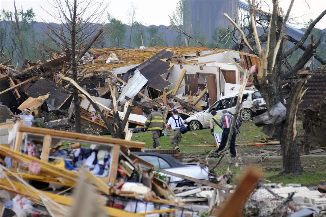 Southern-Storms-victim-search-Concord-Alabama