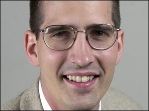 new employee photo  joe mahr photo by don simmons june 19,2000