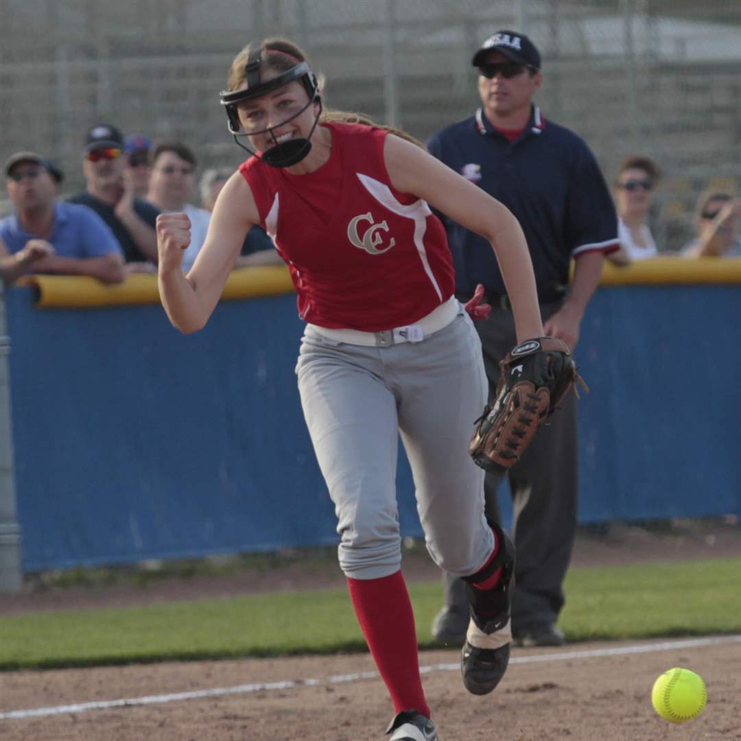 Notre-Dame-Central-Catholic-City-League-softball-7