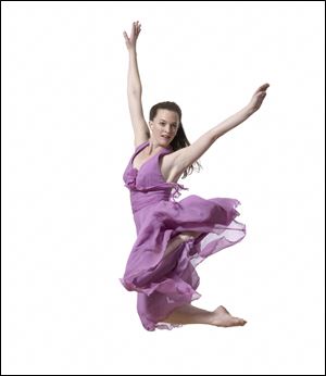 Professional dancer Darrah Carr, who started her career at Toledo Ballet, has inspired the ballet school to offer training in Irish step dance.