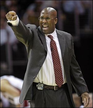 Mike Brown led the Cavaliers to the 2007 NBA finals and went 272-138 in five seasons.