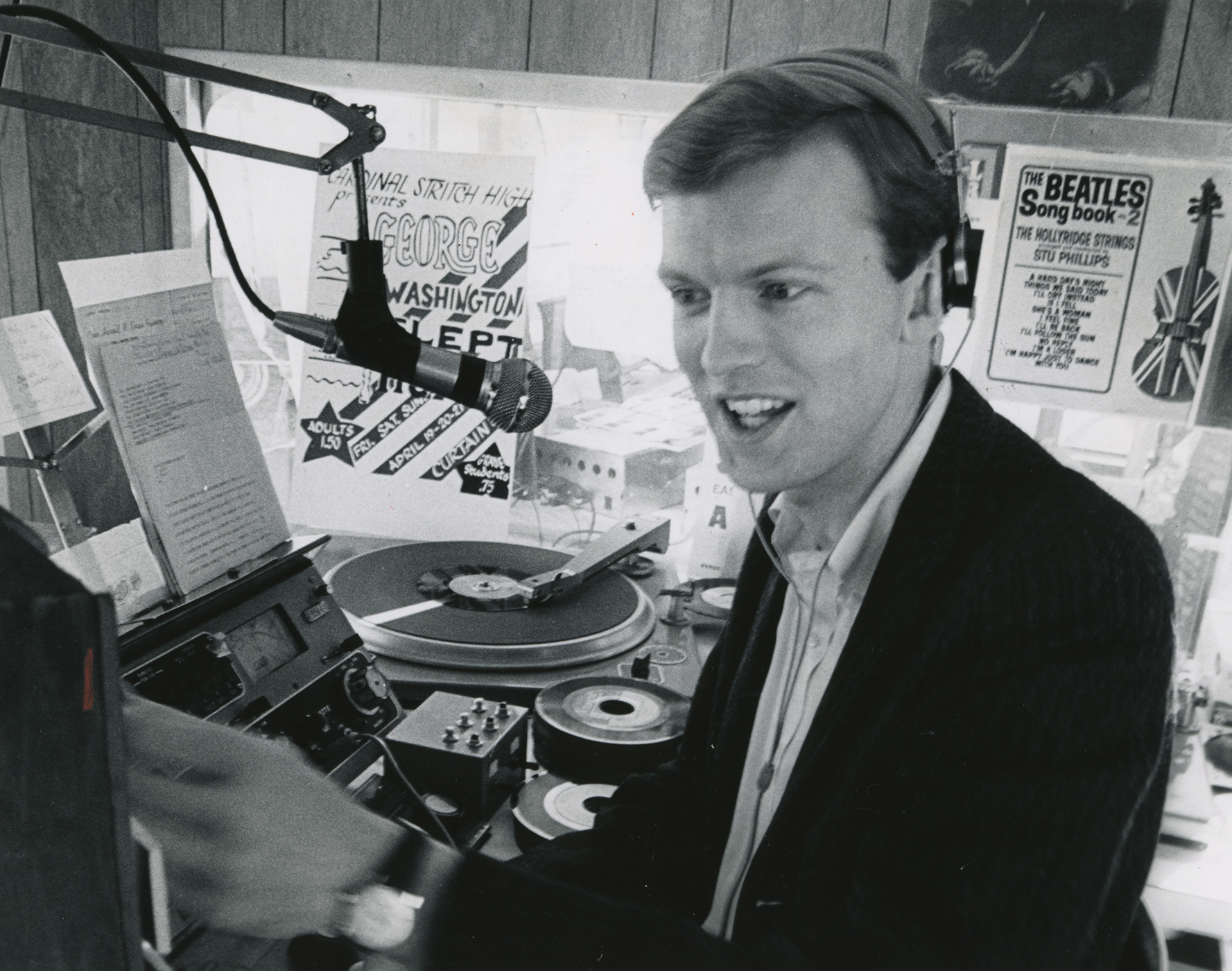 Bob Kelly leaves radio Friday after career spanning 50 years The Blade