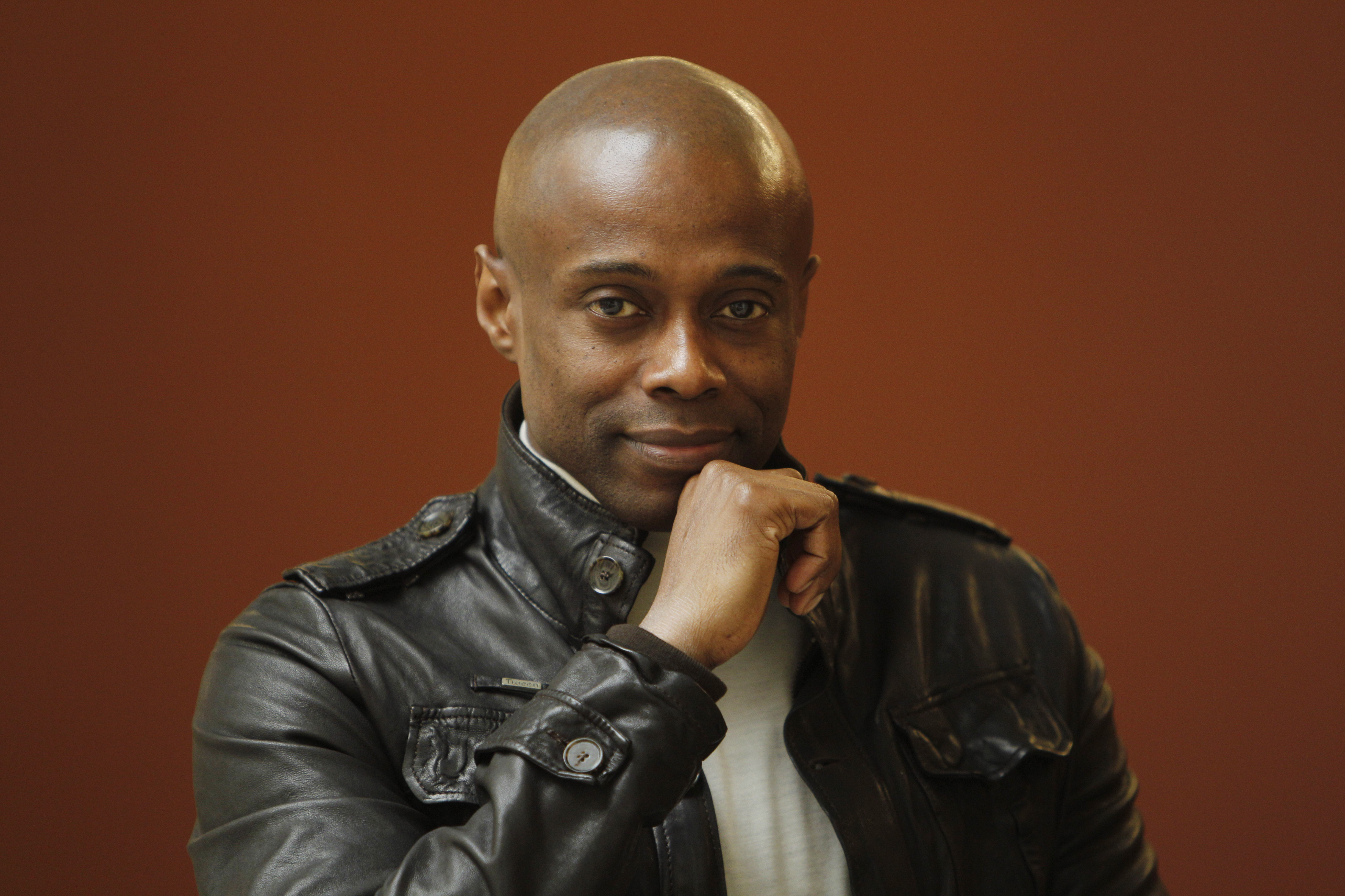 Kem brings his romantic music to the Peristyle The Blade