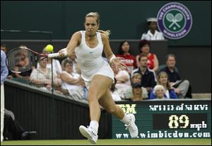 Germany's Sabine Lisicki had 17 aces, including one at 124 mph, to advance past French Open champion Li Na of China.