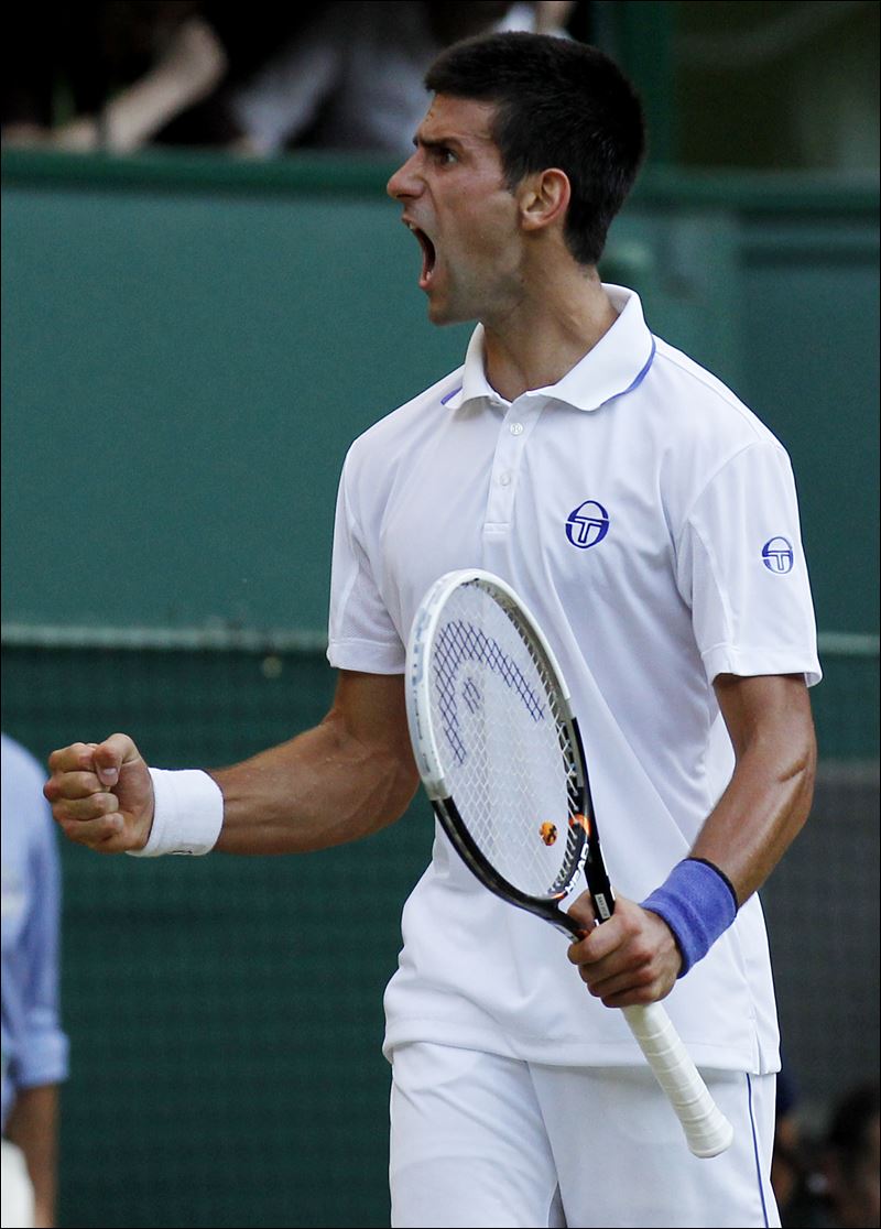 Djokovic-Wimbledon-6-27-2011.jpg
