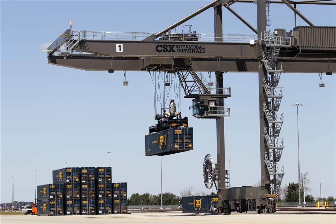 CSX-intermodal-crane-demonstration