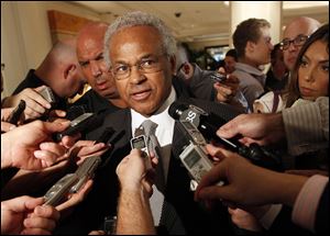 Union chief Billy Hunter speaks to reporters after a meeting with the NBA on Thursday.