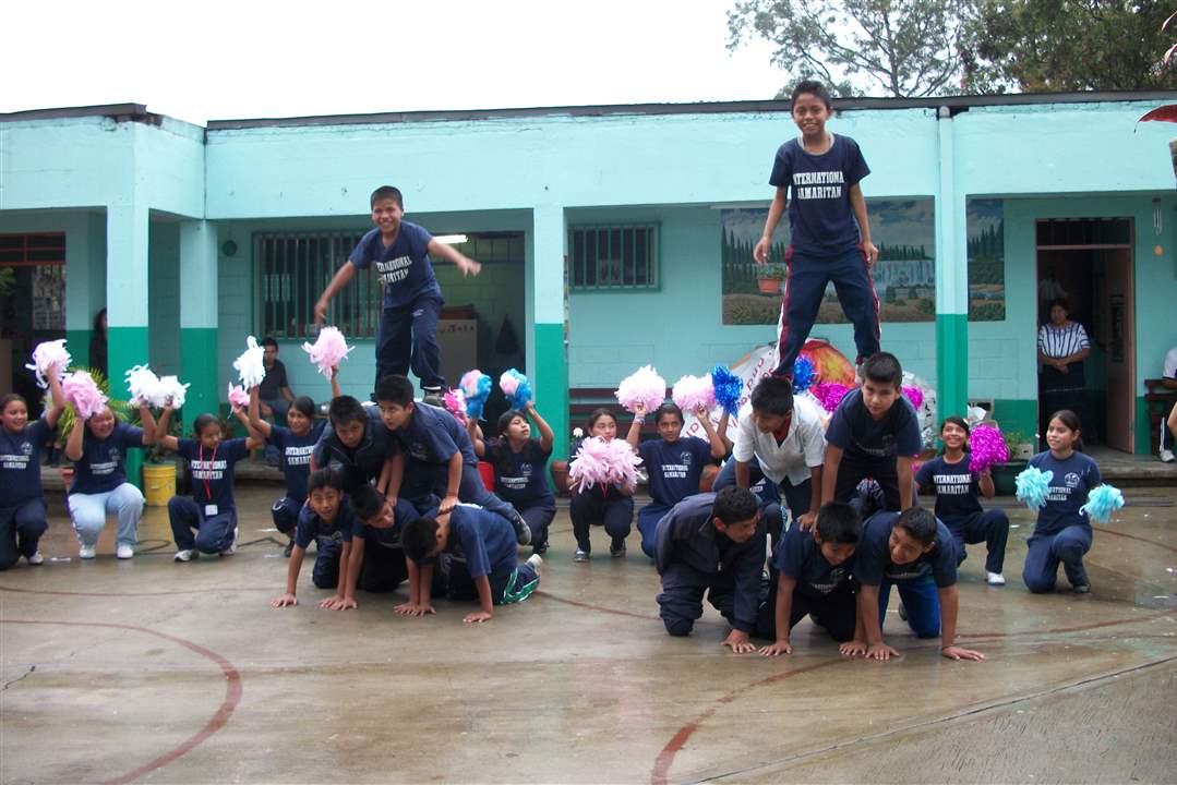 Guatemala-school-welcome