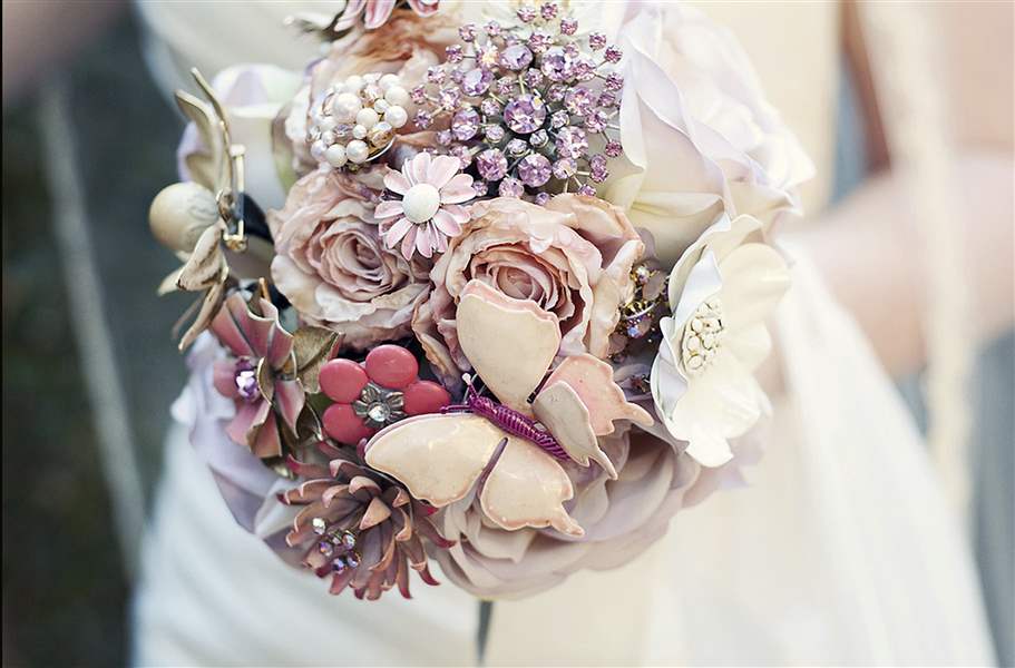 Bouquet-of-brooches