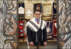 Cantor Jamie Gloth led the way when B'nai Israel moved to its new $4 million synagogue in Sylvania. He will join the staff of Beth El Synagogue Center in New Rochelle, N.Y., on Aug. 1.