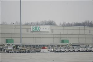 A consultant says it ‘is not going to be easy’ for the Toledo-Lucas County Port Authority to find another company that could replace BAX Global at Toledo Express Airport.