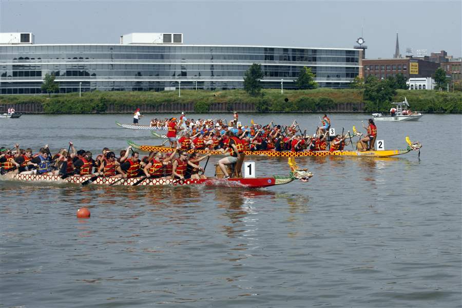dragon-boat-race-on-maumee-07-24-2011