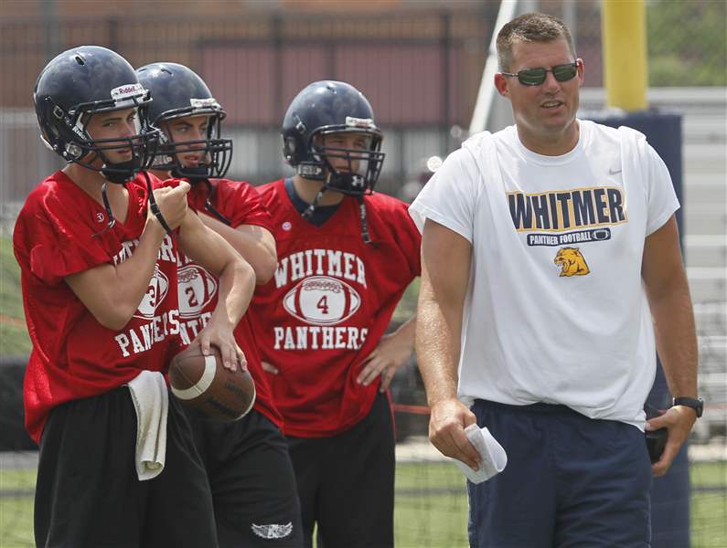 tyler-palka-coach-justin-keller-with-QBs-08-08-2011