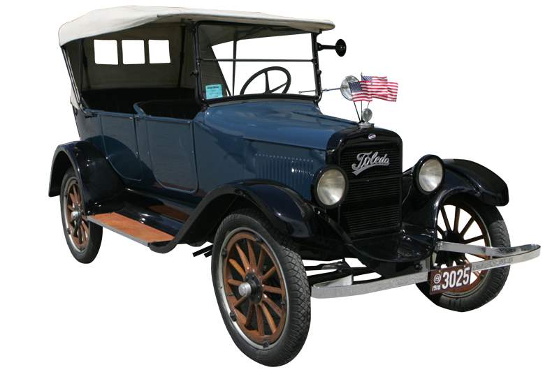 Willys-Knight-1917-touring-car