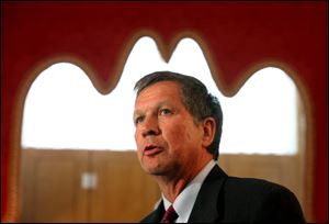 Gov. John Kasich has tried to reach out to union leaders this week to get a referendum on Senate Bill 5 removed from the November ballot.