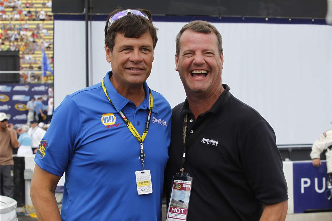 MIS-Michael-Waltrip-Greg-Stoner