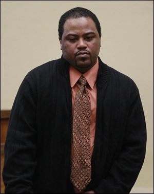 Vincent Williams before sentencing. Vincent Williams makes an Alford plea to three counts of rape, of a 17-year-old, a 15-year-old, and a 13-year-old, before Judge Gene Zmuda in the Lucas County Courthouse in Toledo, Ohio on September 19, 2011.
