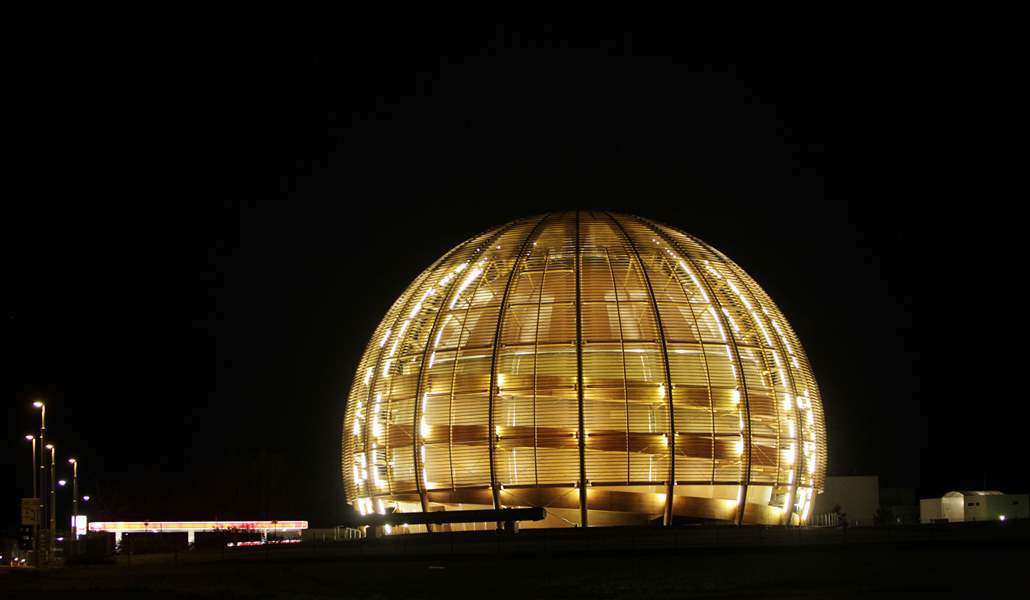 CERN-globe