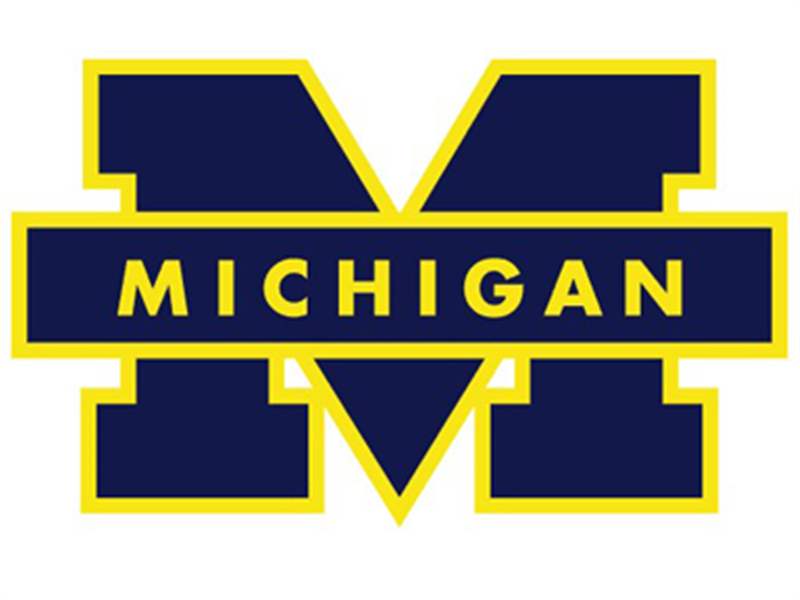 Michigan-playing-Northwestern-1008