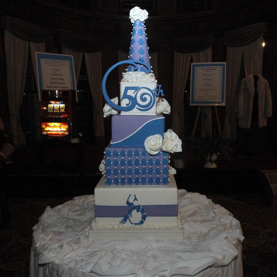 Sapphire-Blues-50th-cake