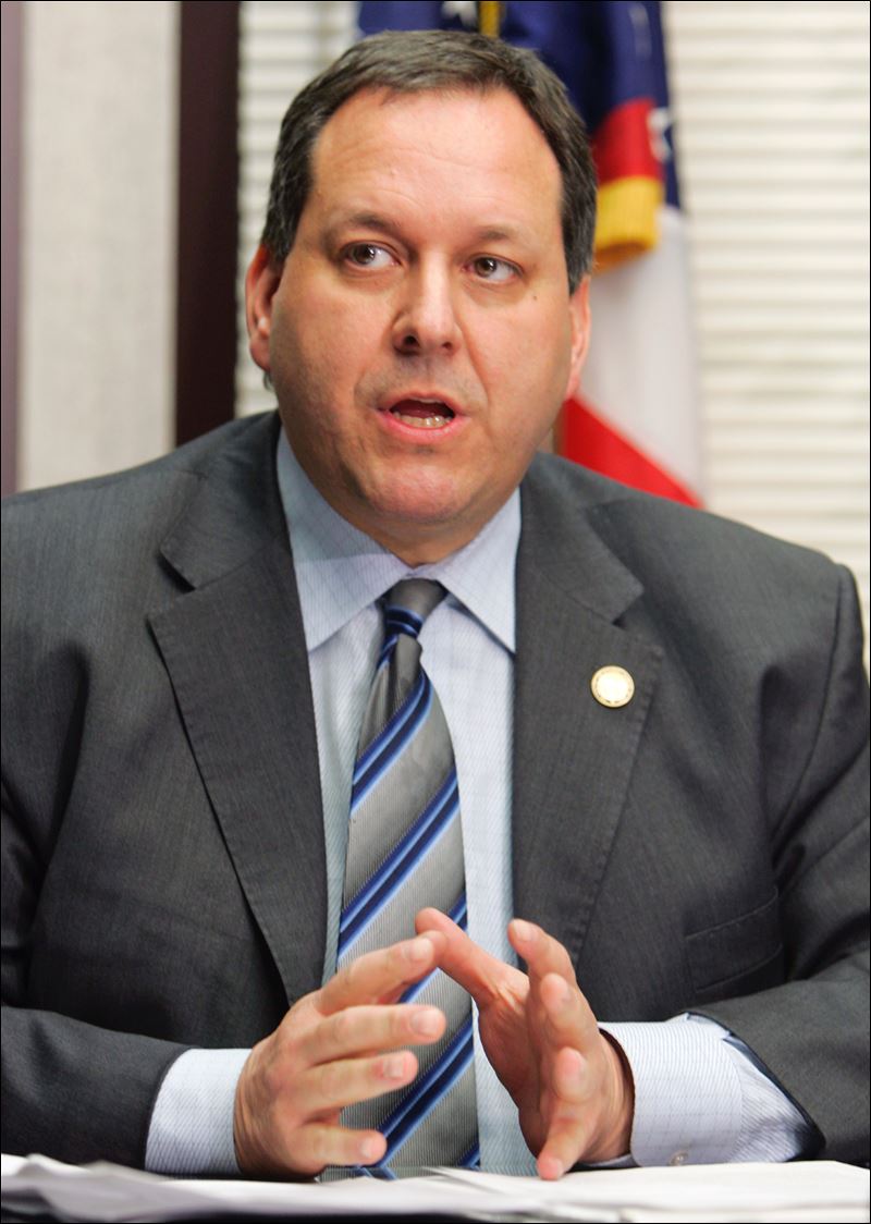 Disciplinary board 6month law license suspension for ex