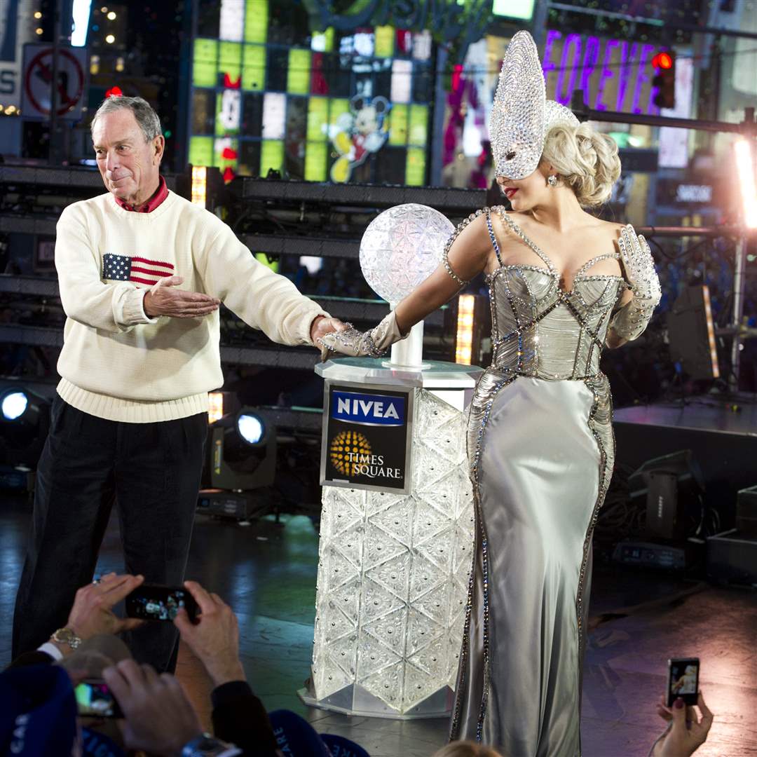New-Years-Eve-Times-Square-Bloomberg-and-Gaga