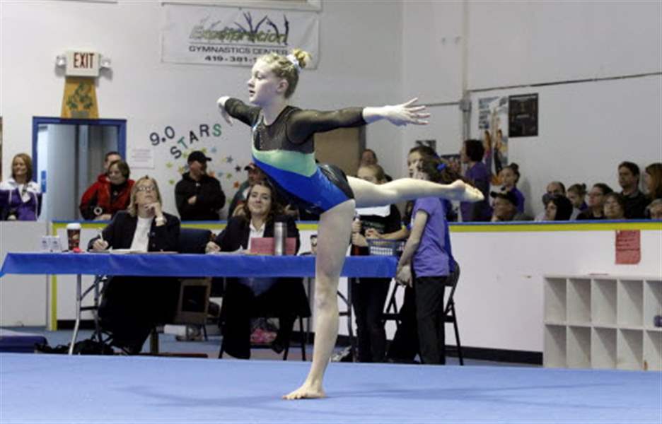 raeann-isaac-performs-at-gymnastics-01-09-2012
