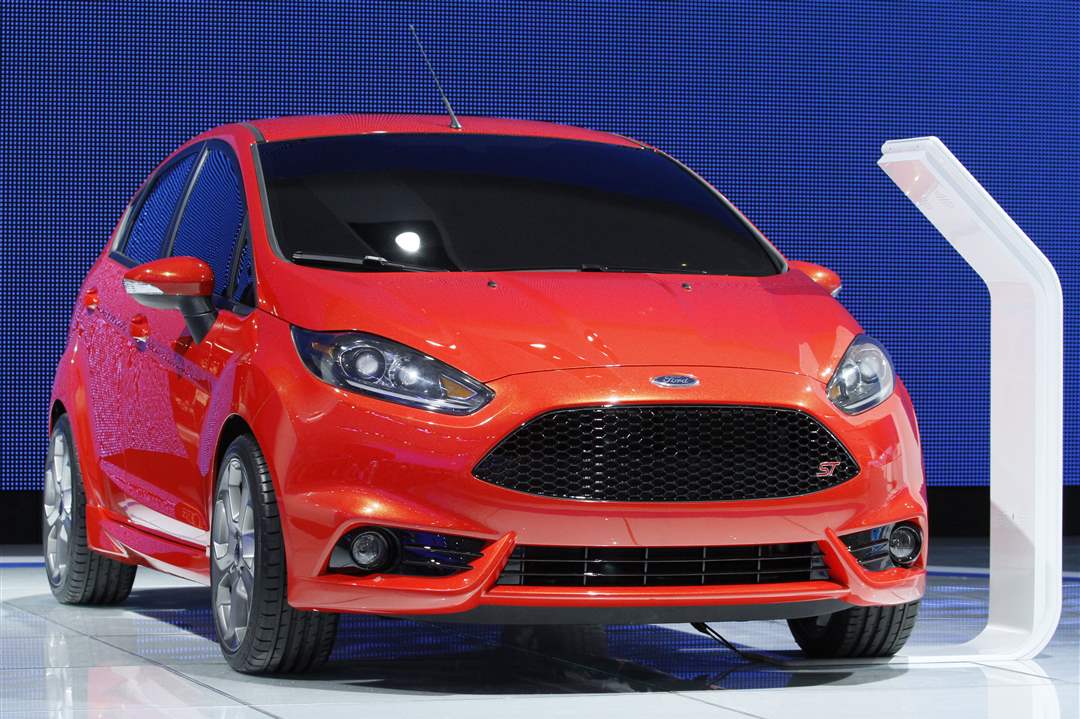 2013-Ford-Fiesta-ST-concept-vehicle