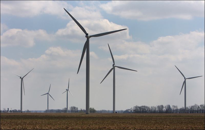 Wind Turbine Farms in Michigan
