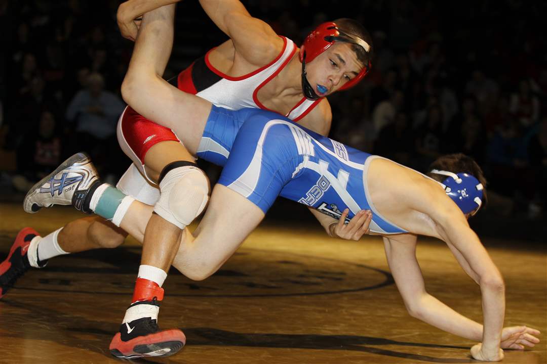 Wauseon-s-Wade-Hodges-takes-down-Cisco-Chavez-of-Defiance