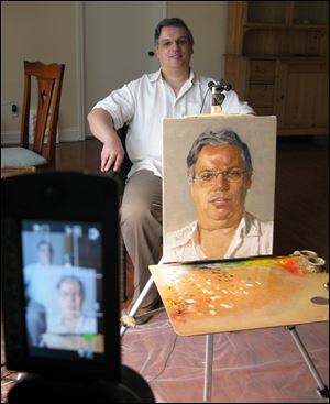 FEA-FELIX-DE-LA-CONCHA-STEFAN-SANDERLING.jpg Toledo Symphony conductor Stefan Sanderling with a portrait by Spanish artist Felix de la Concha, a celebrated realist painter and portraitist who will create works of art on stage as the symphony performs.