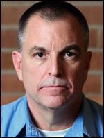 Tom Noe is trying to have his conviction thrown out through a federal civil rights claim.