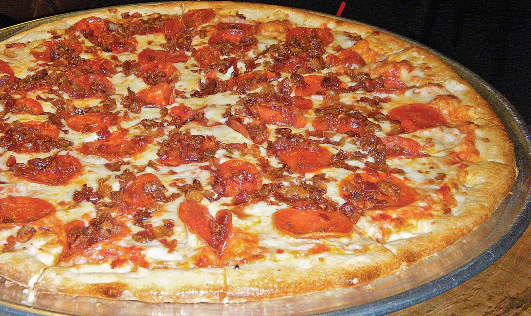 Momandpop pizzeria in Temperance satisfying The Blade