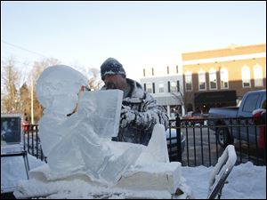 Ice sculptors will compete on the streets of downtown Perrysburg Friday and Saturday during Winterfest.