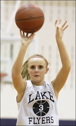 Hannah Cox, a 5-foot-6 senior guard, leads Lake in scoring (12.0) and has been part of four league championships