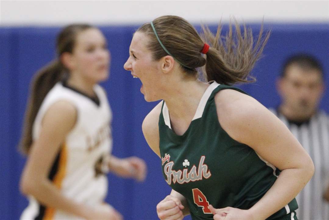 Northview-Central-Catholic-Jamie-Sobczak-3-pointer